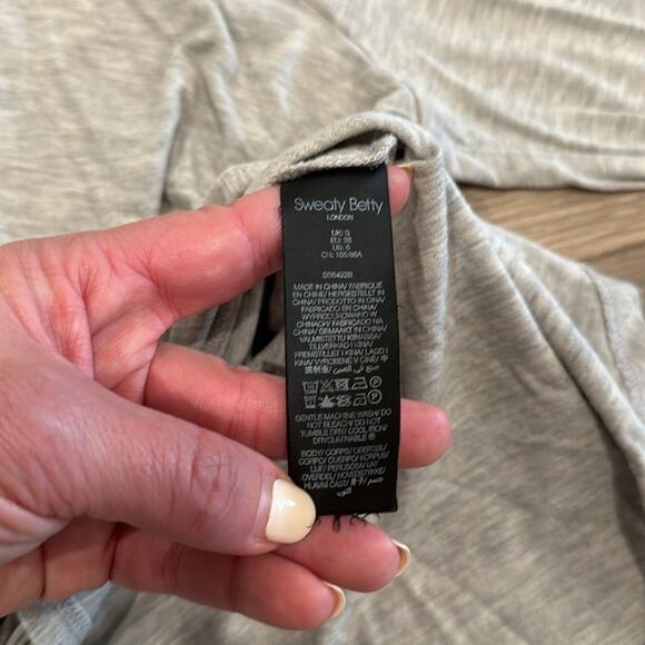 SWEATY BETTY Gray Marl Tori Twist Front Pullover Active Jacket Hooded Top Size 6 - Picture 10 of 12